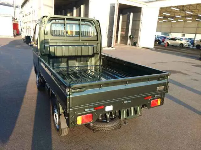 2024 Suzuki Carry Truck - Image 3