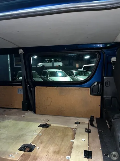 Toyota Hiace thumbnail 14