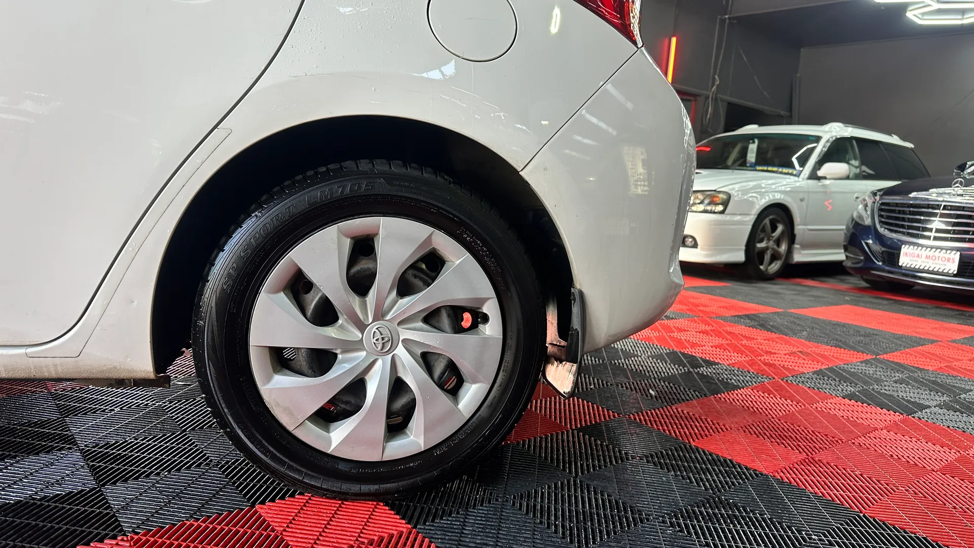 2013 Toyota Corolla - Image 6