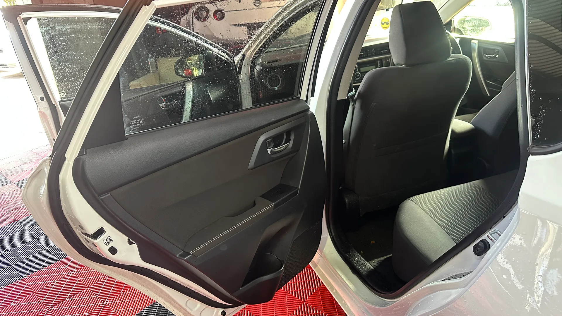 2013 Toyota Corolla - Image 9
