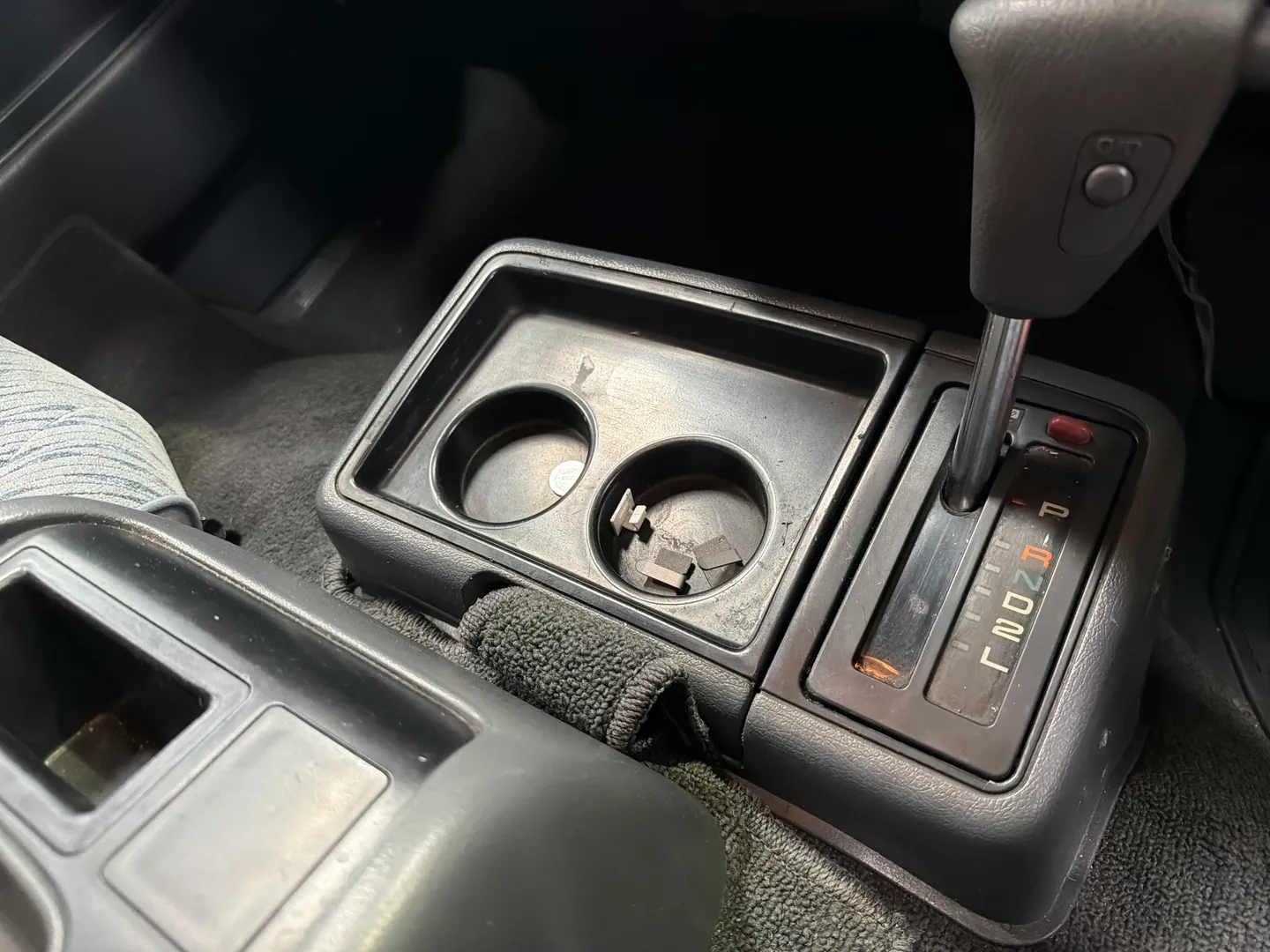 1995 Toyota Hiace Super Custom - Image 40