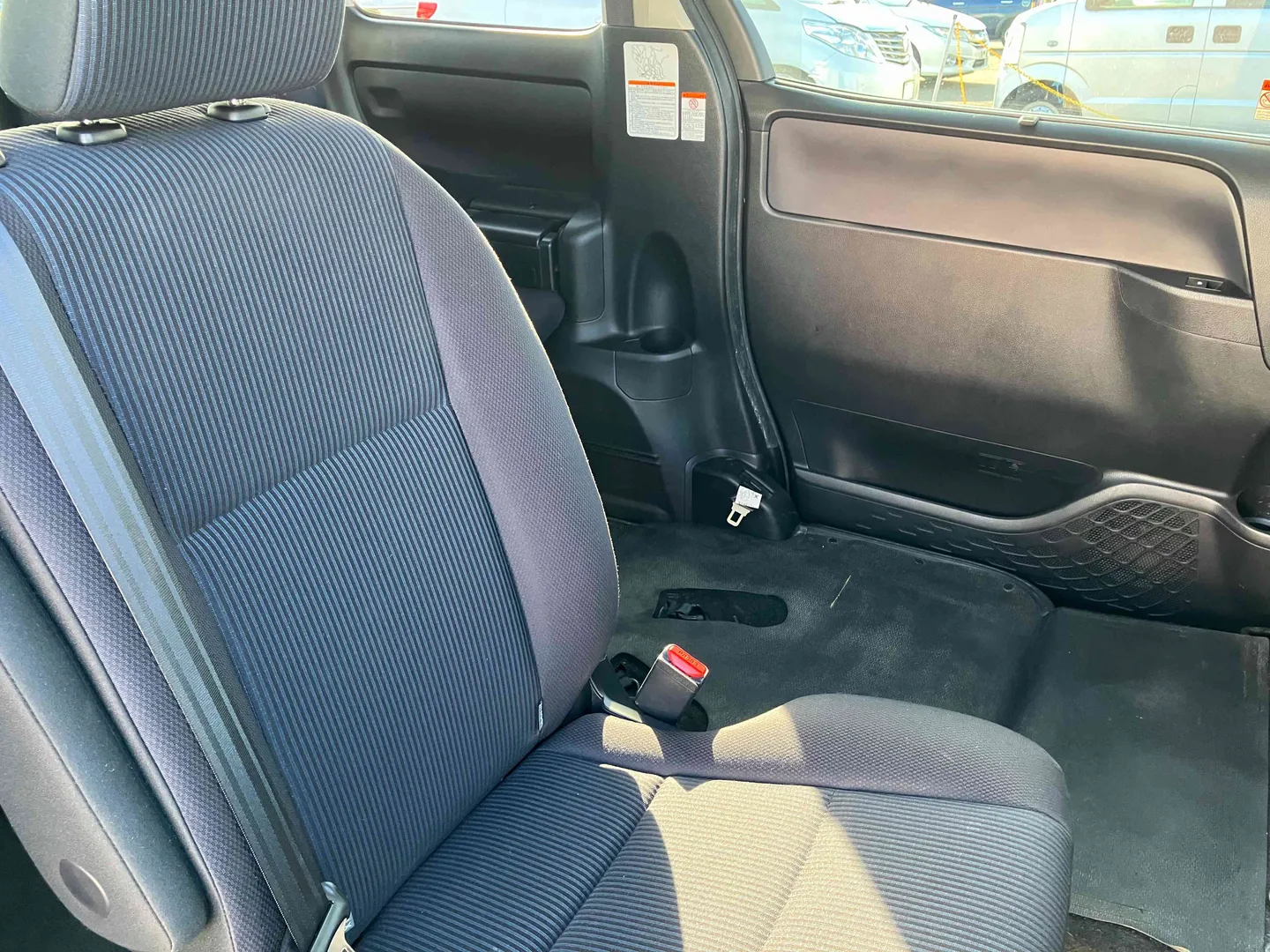 2016 Toyota Noah Welcab - Image 5