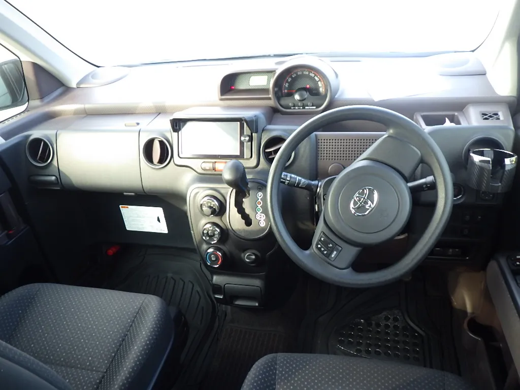 2016 Toyota Porte Welcab - Image 4
