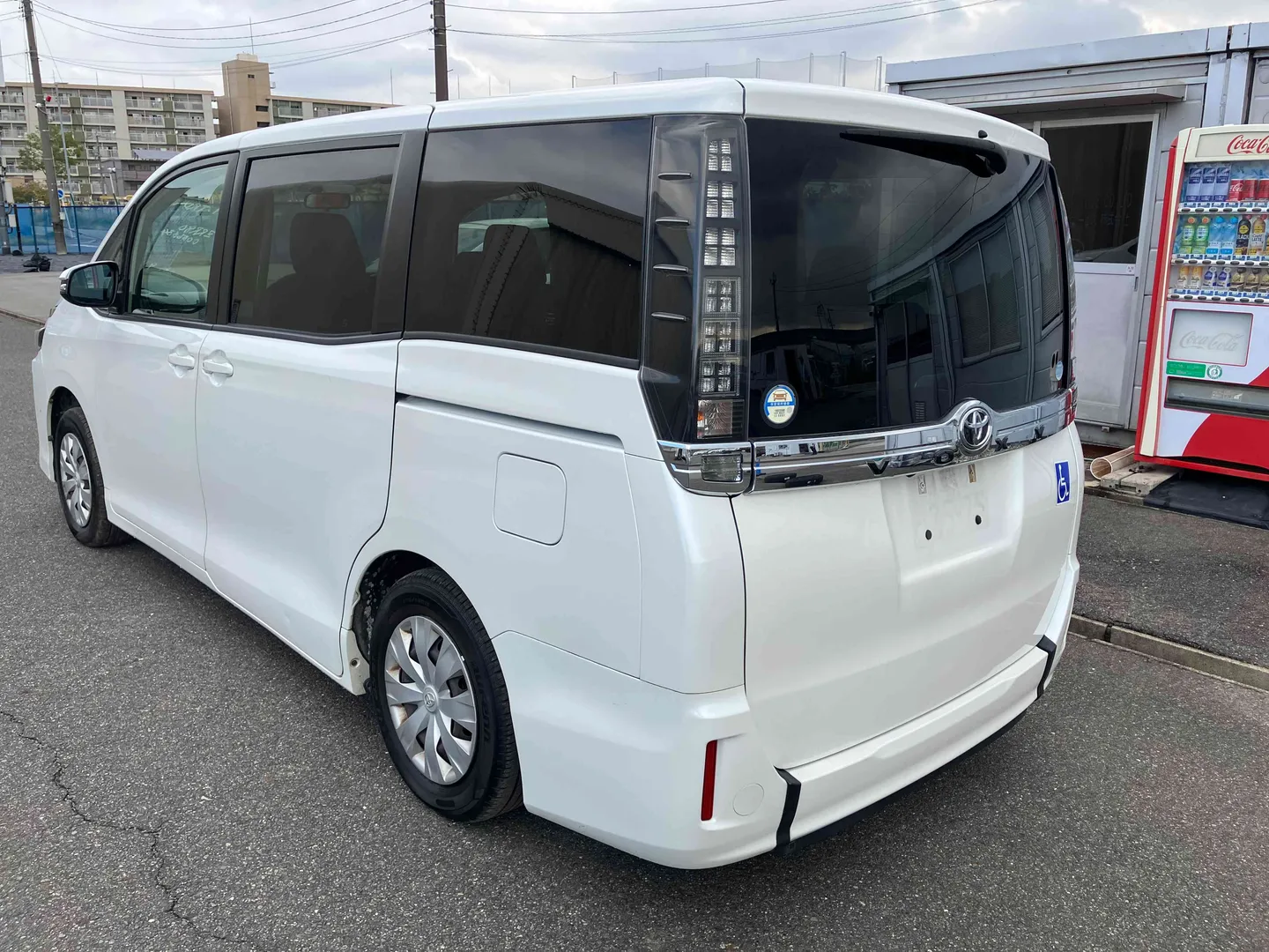 2014 Toyota Voxy Welcab - Image 2