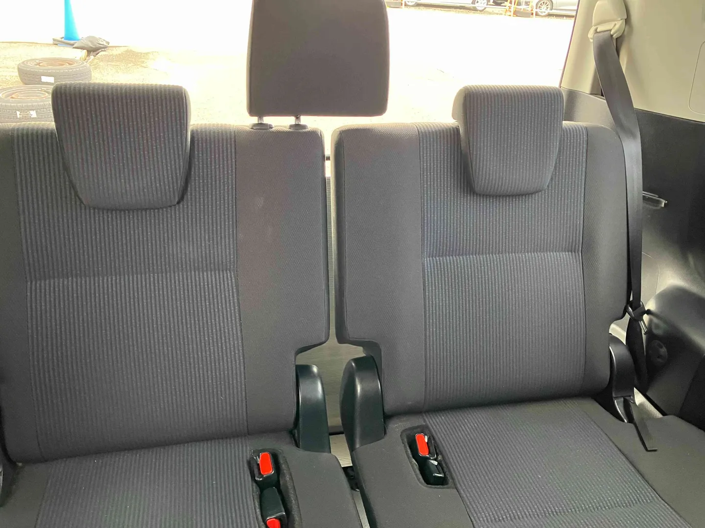2014 Toyota Voxy Welcab - Image 11