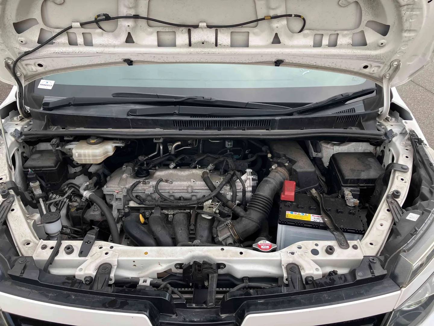 2014 Toyota Voxy Welcab - Image 13