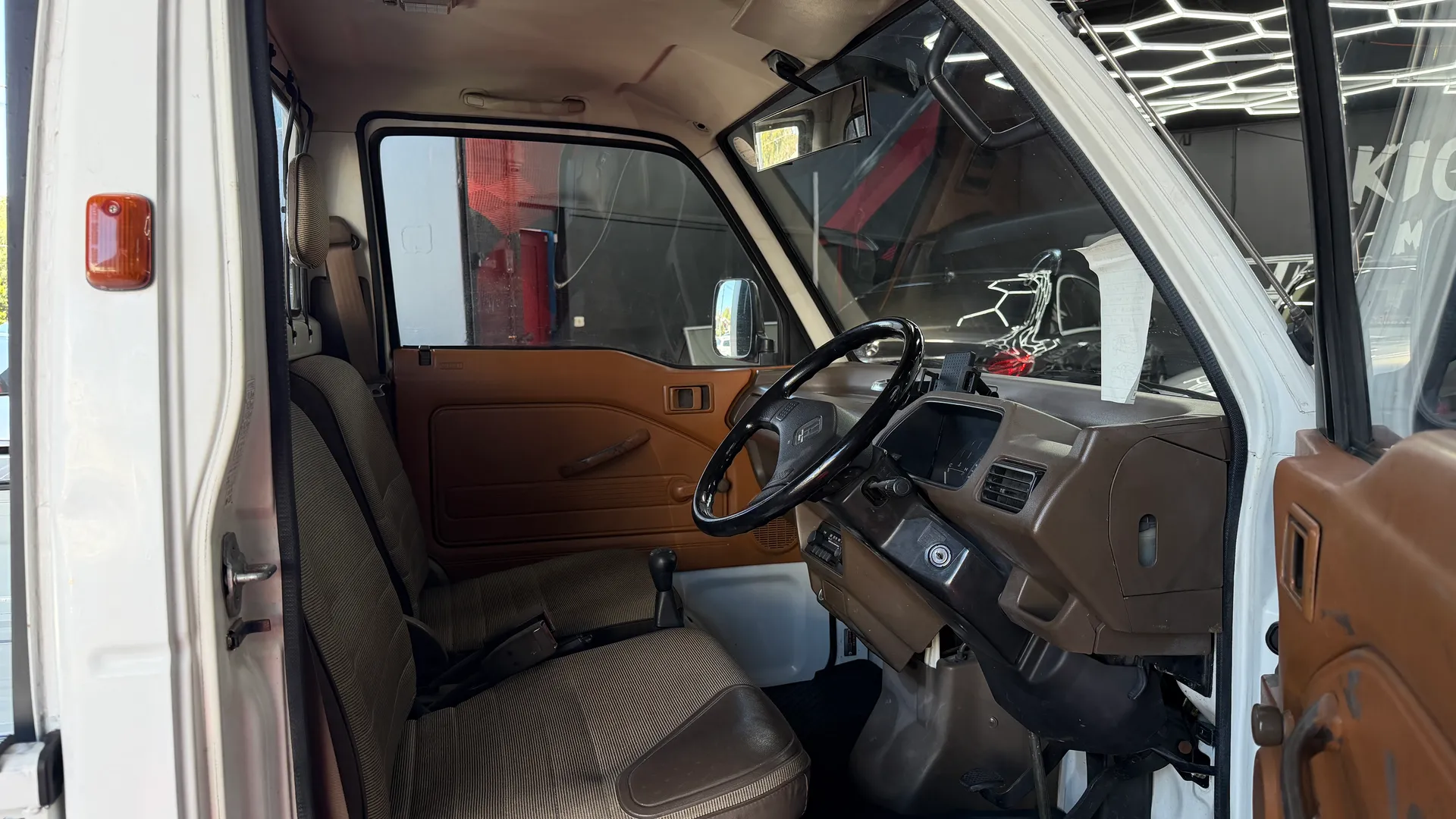 1989 Honda Acty - Image 10