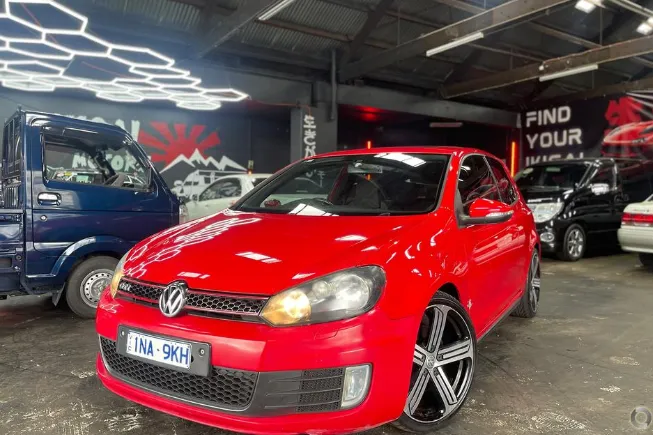 2010 Volkswagen Golf Gti - Image 1